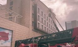 Merter Polisevi'nde korkutan yangın!