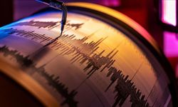 6 Şubat felaketinin yıl dönümünde korkutan sarsıntı: Erzincan'da 4.9 büyüklüğünde deprem!