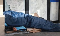 Fransa'da çarpıcı rapor! 4.2 milyon kişi barınamıyor