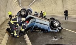 Trabzon Bahçecik Tüneli’nde faciadan dönüldü: Devrilip yanan araçtan kendini son anda dışarı attı