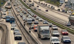 İstanbul'da trafik yoğunluğu yüzde 80'e ulaştı!