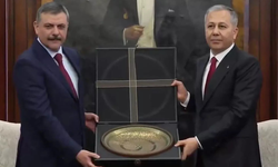 İçişleri Bakanlığı'nda devir teslim! Ali Yerlikaya görevi Mustafa Çiftçi'ye dua ile devretti