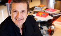 Reklam dünyası üzgün: Alinur Velidedeoğlu yaşamını yitirdi