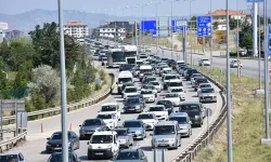 Bayram bilançosu belli oldu: 1 milyon 274 bin araç geçti, ölümlü kaza yaşanmadı