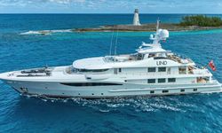 Milyarderin süper yatında bir kadın ölü bulundu