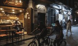 Suriye'de yeni dönem, Şam'da alkol satışı yasaklandı!'