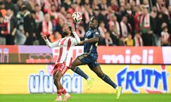 Fenerbahçe Antalya'da 1 puanı geriden gelerek kurtardı!