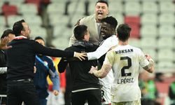 Burak Yılmaz: “Bu kadar rahat kazanmayı beklemiyordum”