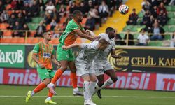 Alanyaspor Kocaelispor'u gole boğdu: 5-0