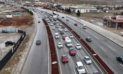 Bayram tatili trafiği: Kırıkkale'de trafik yoğunluğu