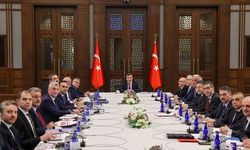 Küresel krizin gölgesinde kritik zirve: Ekonomi yönetimi toplandı