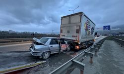 Samsun'da freni boşalan tırın 4 araca çarpması sonucu 6 kişi yaralandı