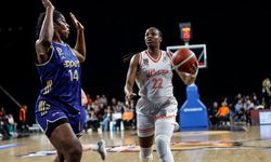 Kadın Basketbol Süper Ligi'nde Fenerbahçe Opet, ÇBK Mersin'i 95-65 mağlup etti!