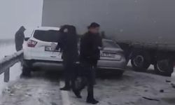 Siverek-Diyarbakır karayolunda zincirleme kaza: Yol trafiğe kapandı