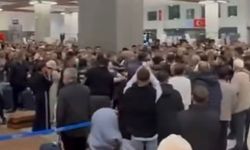Gaziantep Havalimanı'nda meydan Muharebesi: Tekme tokat birbirlerine girdiler!