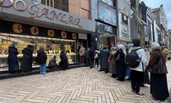 Altın düştü, kuyumcularda metrelerce sıra oluştu