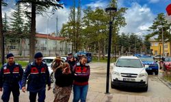 Hırsızlık şebekesi çökertildi: Bohçacı kılığında 880 bin TL'lik soygun yaptılar