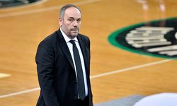 Basketbol Süper Lig ekiplerinden Karşıyaka'nın yeni koçu Ahmet Kandemir oldu!