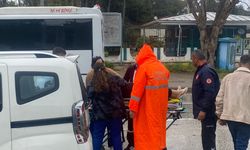 Antalya'da zincirleme kaza! Kadın araçta sıkıştı