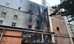 Arnavutköy’de fabrika yangını: Alevler dış cepheye sıçradı