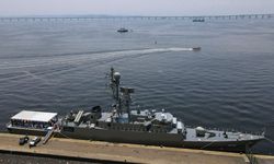 İran'ın batırılan gemisinde en az 80 kişi hayatını kaybetti
