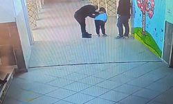 Nöbetçi öğretmen Heimlich manevrası ile öğrenciyi hayata döndürdü