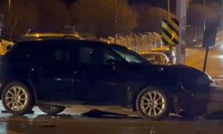 Ankara'da otomobille minibüs çarpıştı: 2 ölü, 12 yaralı