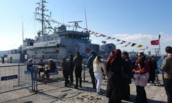 Türk donanmasının gururu olan savaş gemileri ziyarete açıldı