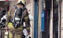 Bağcılar'da gaz zehirlenmesi paniği: 2 işçi gazdan zehirlendi, itfaiye ve UMKE alarma geçti!