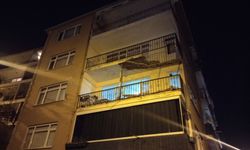 Üsküdar’da balkon çöktü: Bina hızla tahliye edildi!