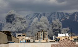 İsrail, Tahran’daki İran devlet kanalını vurdu