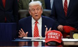 Trump "masadayız" dedi, İran reddetti