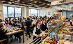 İstanbul Valisi duyurdu! Okullarda 'Gönülden Bir Öğün Kartı' uygulaması başlıyor