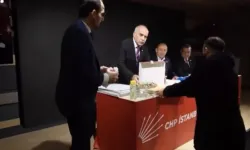 Gürsel Tekin'den CHP'ye baklava kutusu göndermesi