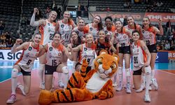 Eczacıbaşı set vermeden Kupa Volley’de yarı finale çıktı