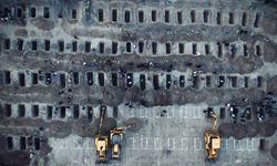 İran'da dünyanın sustuğu o görüntü: Rubio'dan öldürülen kız çocukları için skandal savunma