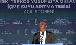 Özgür Özel ile Nuri Aslan arasındaki 'oruç diyaloğu' törene damga vurdu