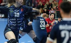 Hentbolda zirve mücadelesi kızıştı! Erkekler ve kadınlarda son durum...