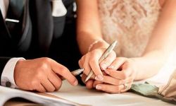 3 dakikada biten evlilik! Damadın o sözünü duyar duymaz boşandılar