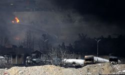 İran’dan ABD’ye petrol tehdidi: 200 doların üzerine çıkmasına dayanabilecekseniz devam edin