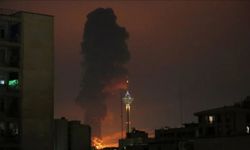 İsrail'den İran saldırılarına ilişkin açıklama: En az 3 hafta daha sürdüreceğiz