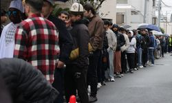 Japonya'da camiye akın: 5 kez bayram namazı kılındı