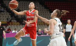 'Potanın Perileri' Dünya Kupası elemeleri için parkeye çıkıyor.