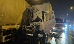 Kuzey Marmara Otoyolu’nda Tır Kazası: 1 Sürücü Yaralandı