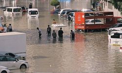 Körfez ülkelerinde sel faciası: Çok sayıda ölü var!
