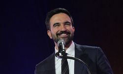 Oğuzhan Uğur Mevzular Açık Mikrofon'da New York Belediye Başkanı Zohran Mamdani'yi ağırlıyor