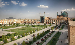 İran'da tarih yok oluyor