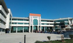 Antalya Kepez Kaymakamlığı'nda silah sesleri duyuldu