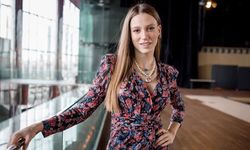 Serenay Sarıkaya’ya Vergi Haftası’nda teşekkür belgesi