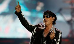 Scorpions’tan mesaj var! “Sizi kasırga gibi sallayacağız!”